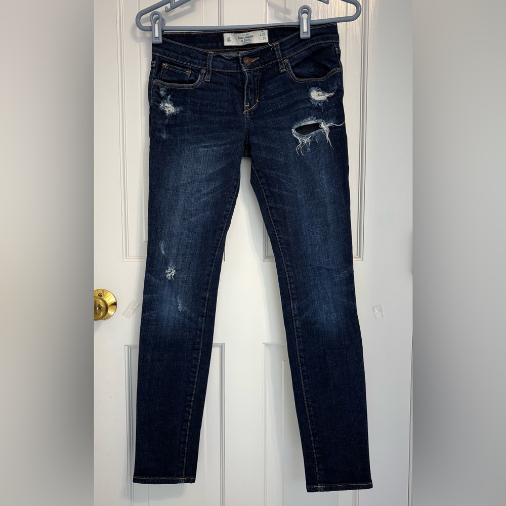ABERCROMBIE & FITCH Women's Distressed Skinny Jeans Brett Size 0S 25 x 29